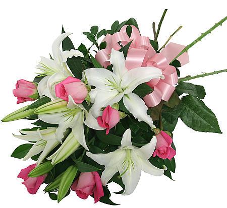 Ο Λίλιουμ (Lilium), γνωστό και ως κρίνος, είναι ένα από τα πιο γνωστά και διαδεδομένα λουλούδια σε όλο τον κόσμο.